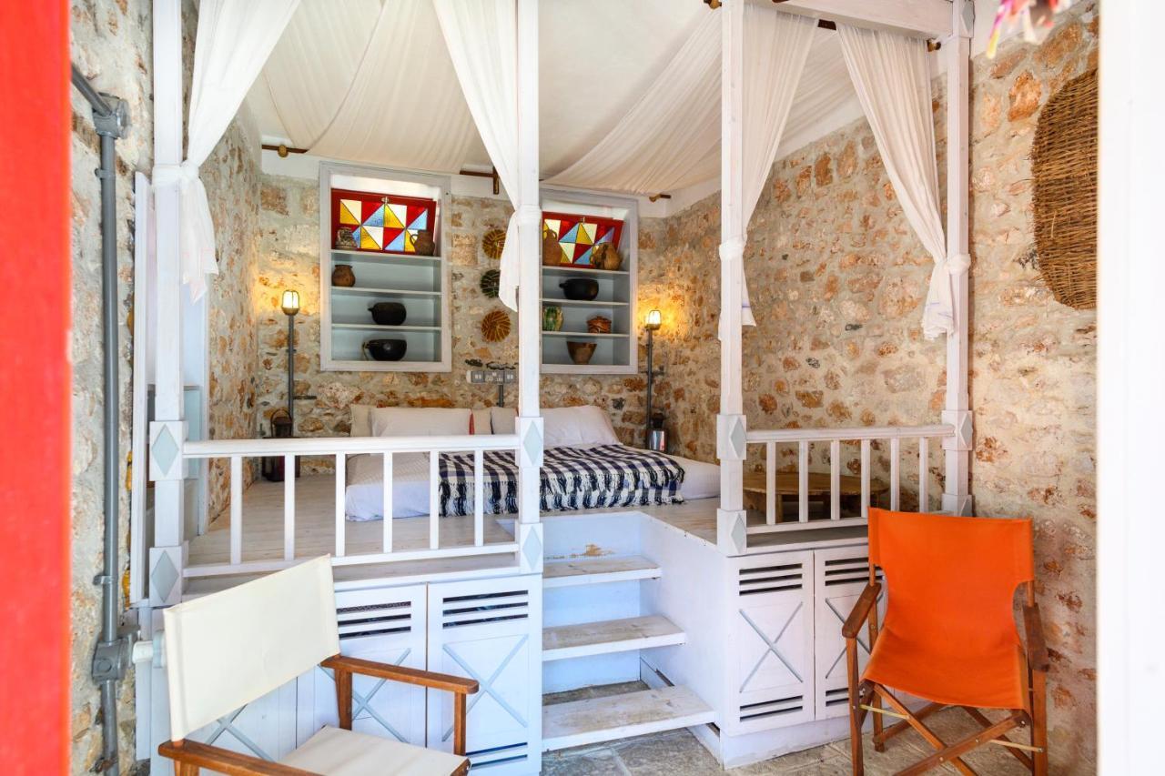 Aphrodite Villas Halki - Studio Rosa Екстер'єр фото