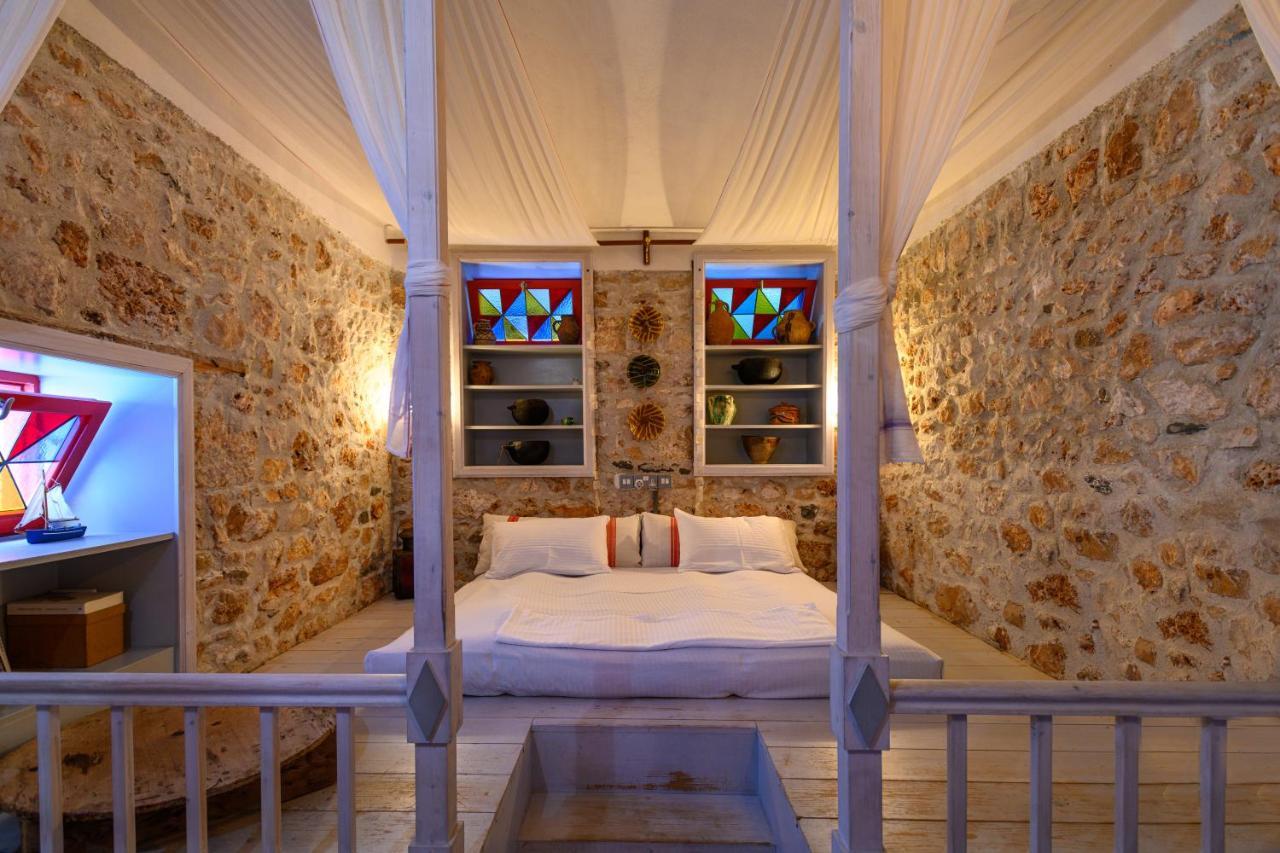 Aphrodite Villas Halki - Studio Rosa Екстер'єр фото